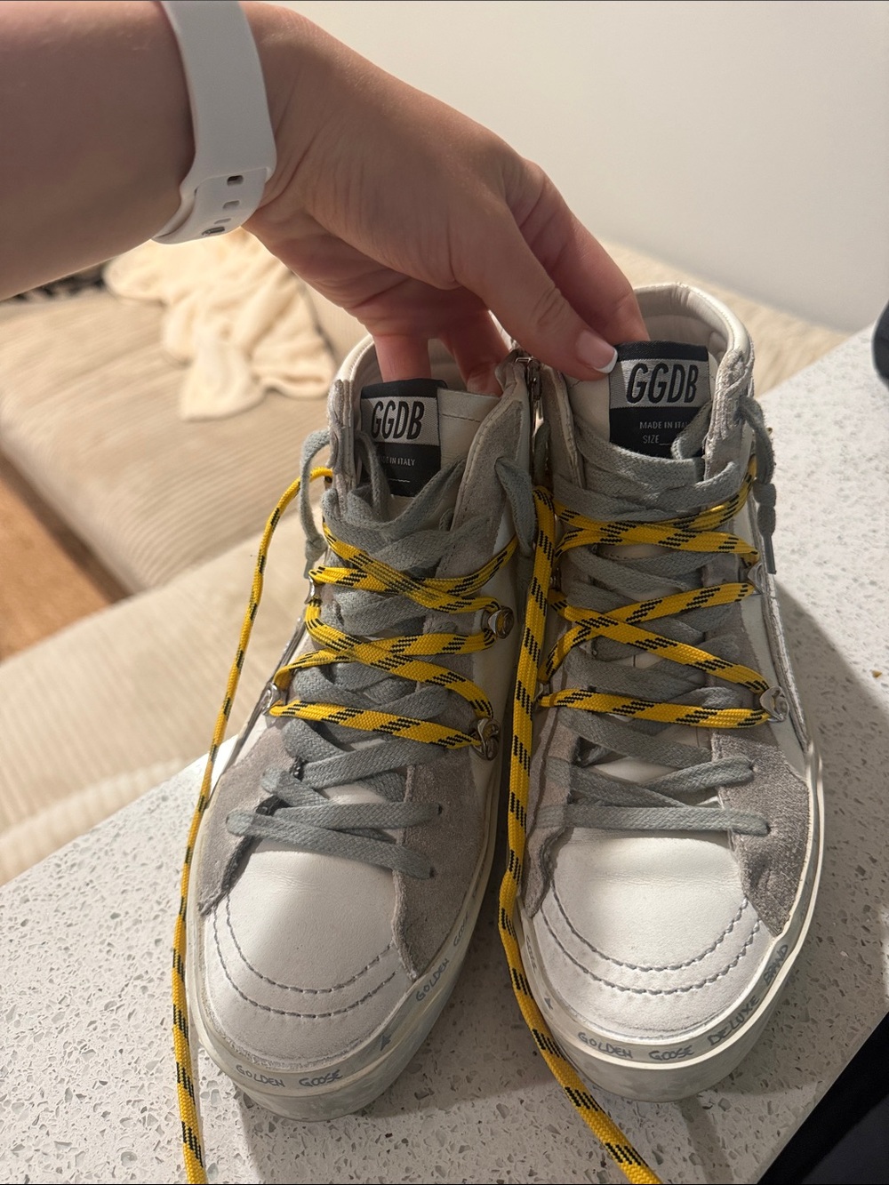 Limited Edition Golden Goose Hi-Slide Platform High-Top Sneaker Yellow Laces - Picture 9 of 9